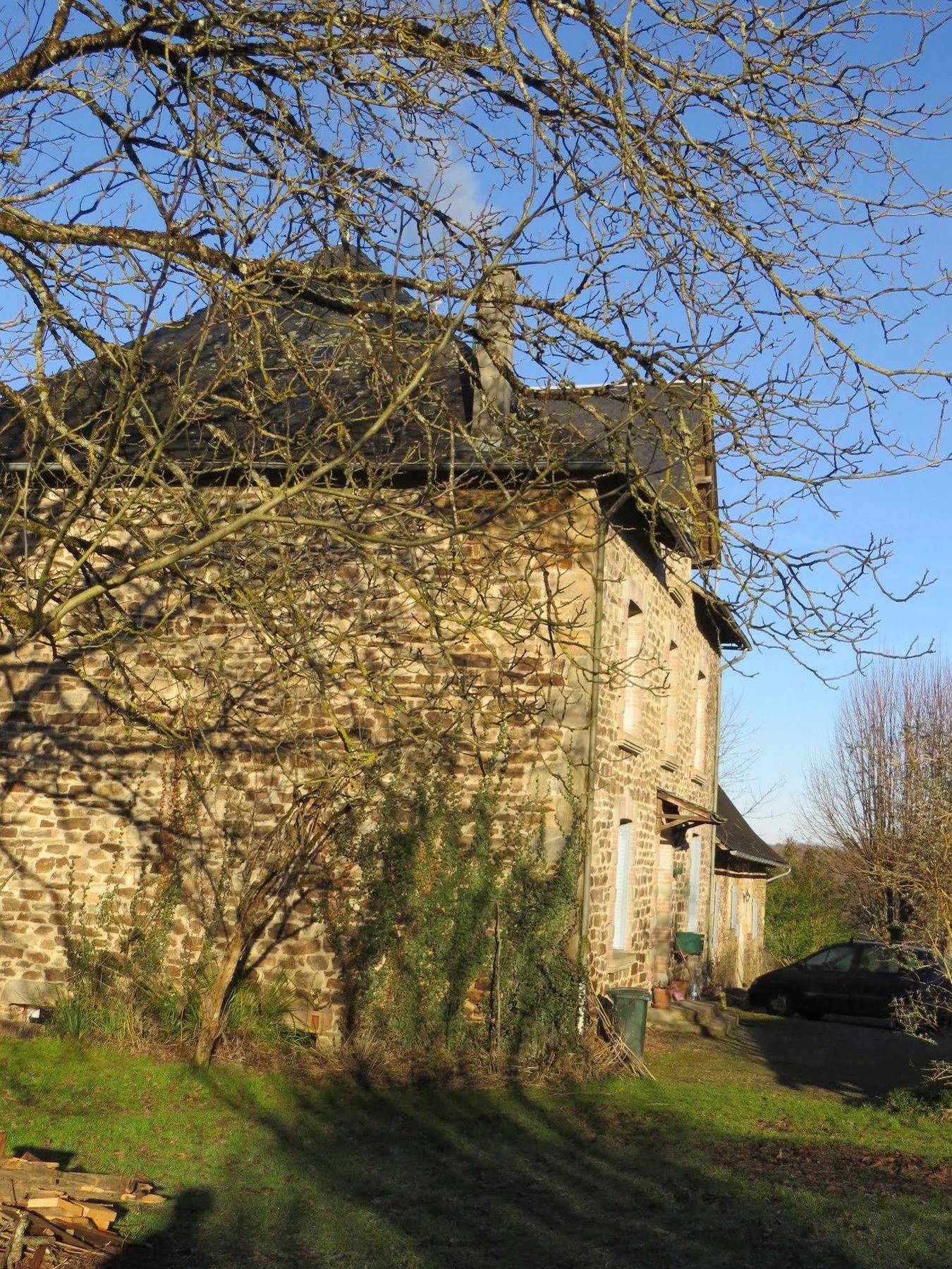Domaine De La Clauzade Panzió Saint-Germain-les-Vergnes Kültér fotó