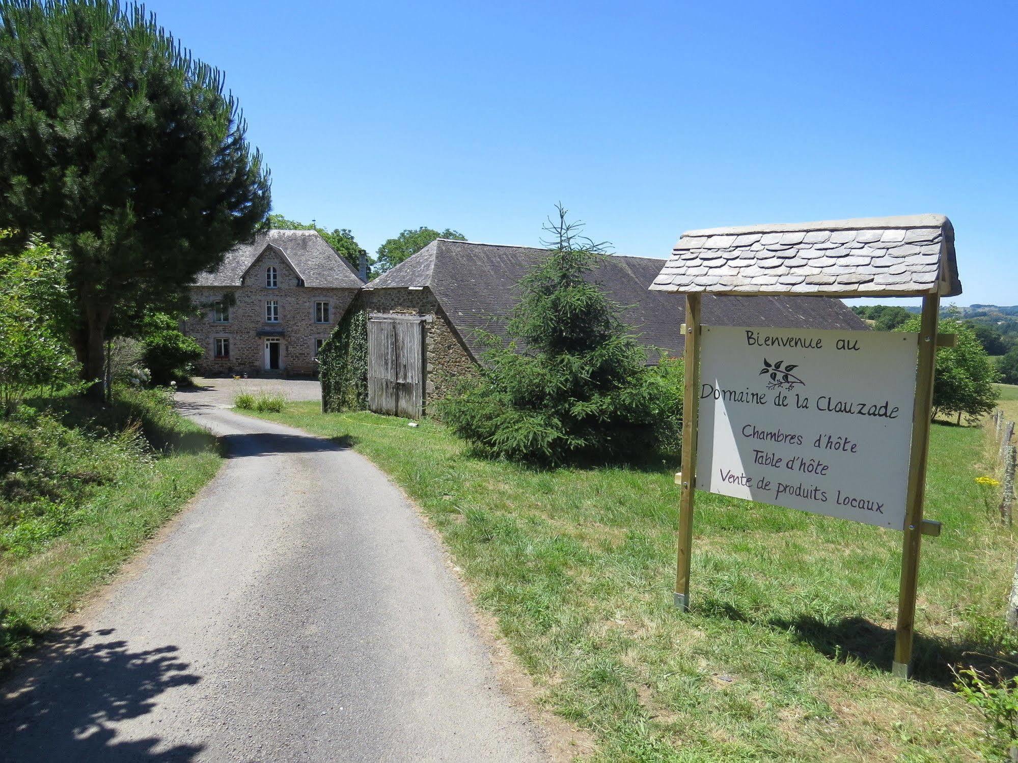 Domaine De La Clauzade Panzió Saint-Germain-les-Vergnes Kültér fotó